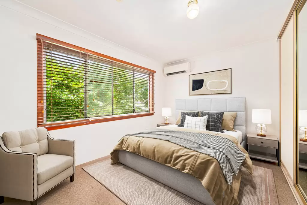 30 Binalong Avenue, Georges Hall, Georges Hall - Thumbnail 6