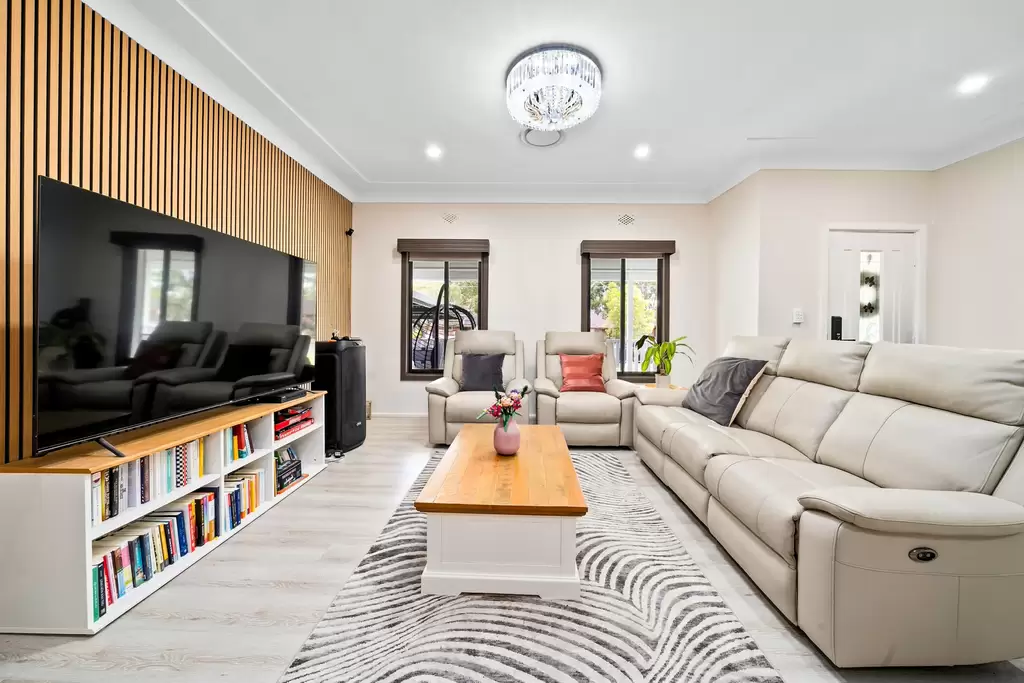 9 Meadow Place, Kellyville NSW, Kellyville - Image 1