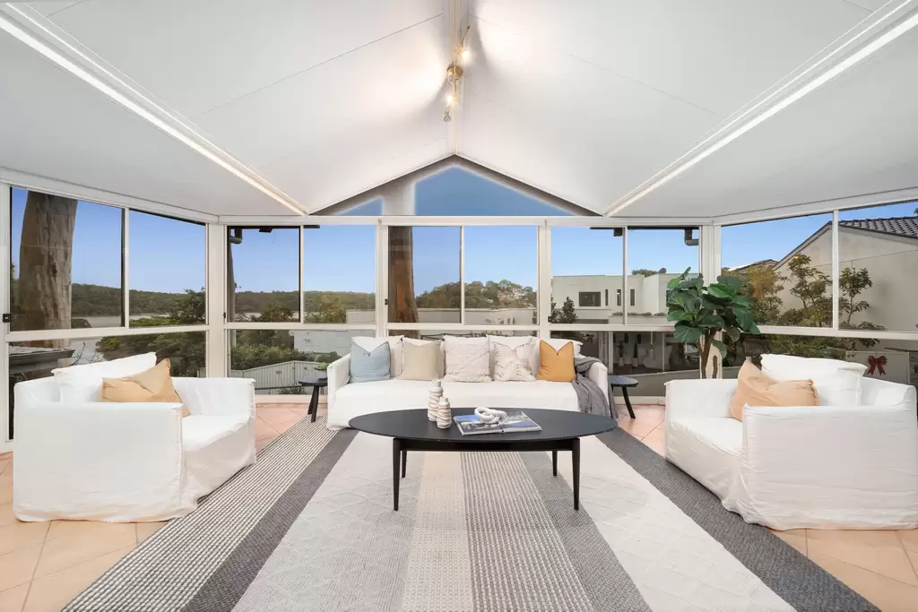 69 Bignell Street, Illawong, Illawong - Thumbnail 2