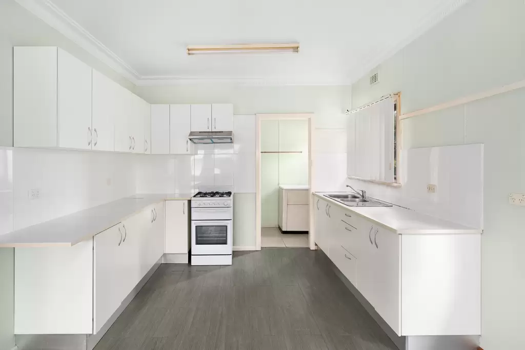 29 Marion Street, Blacktown, Blacktown - Thumbnail 2