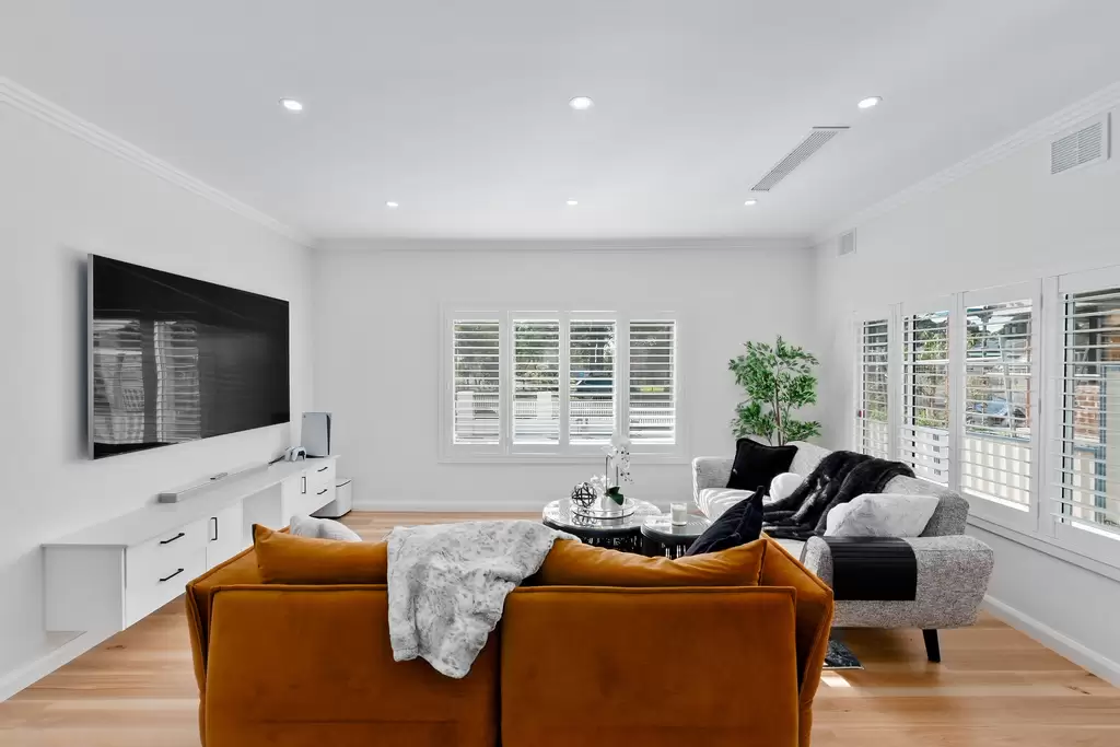5 Linksley Avenue Glenhaven, Glenhaven - Thumbnail 3