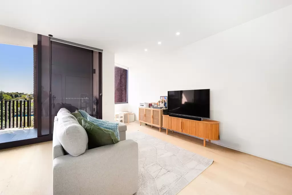 1810/6 Grove Street, Dulwich Hill, Chippendale - Thumbnail 4