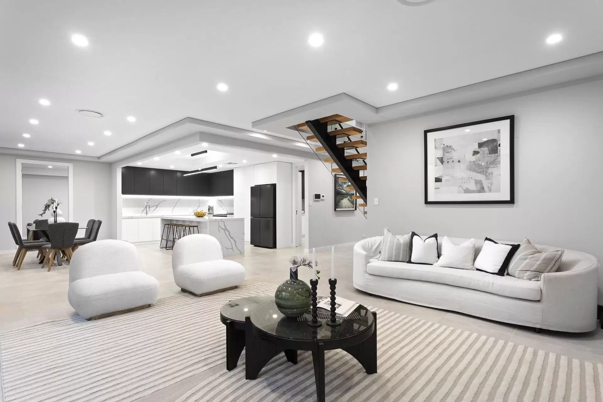 35 Galahad Crescent, Castle Hill NSW, Castle Hill - Thumbnail 4