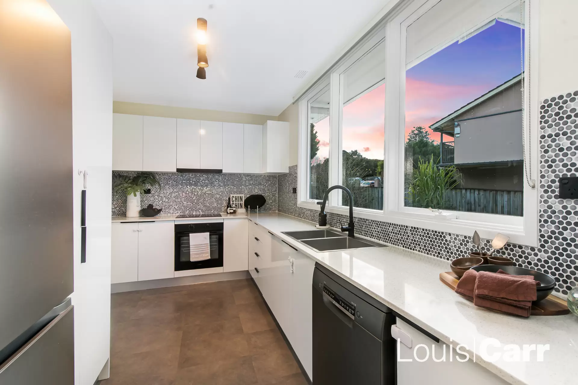 2 Mundon Place West Pennant Hills, West Pennant Hills - Thumbnail 2