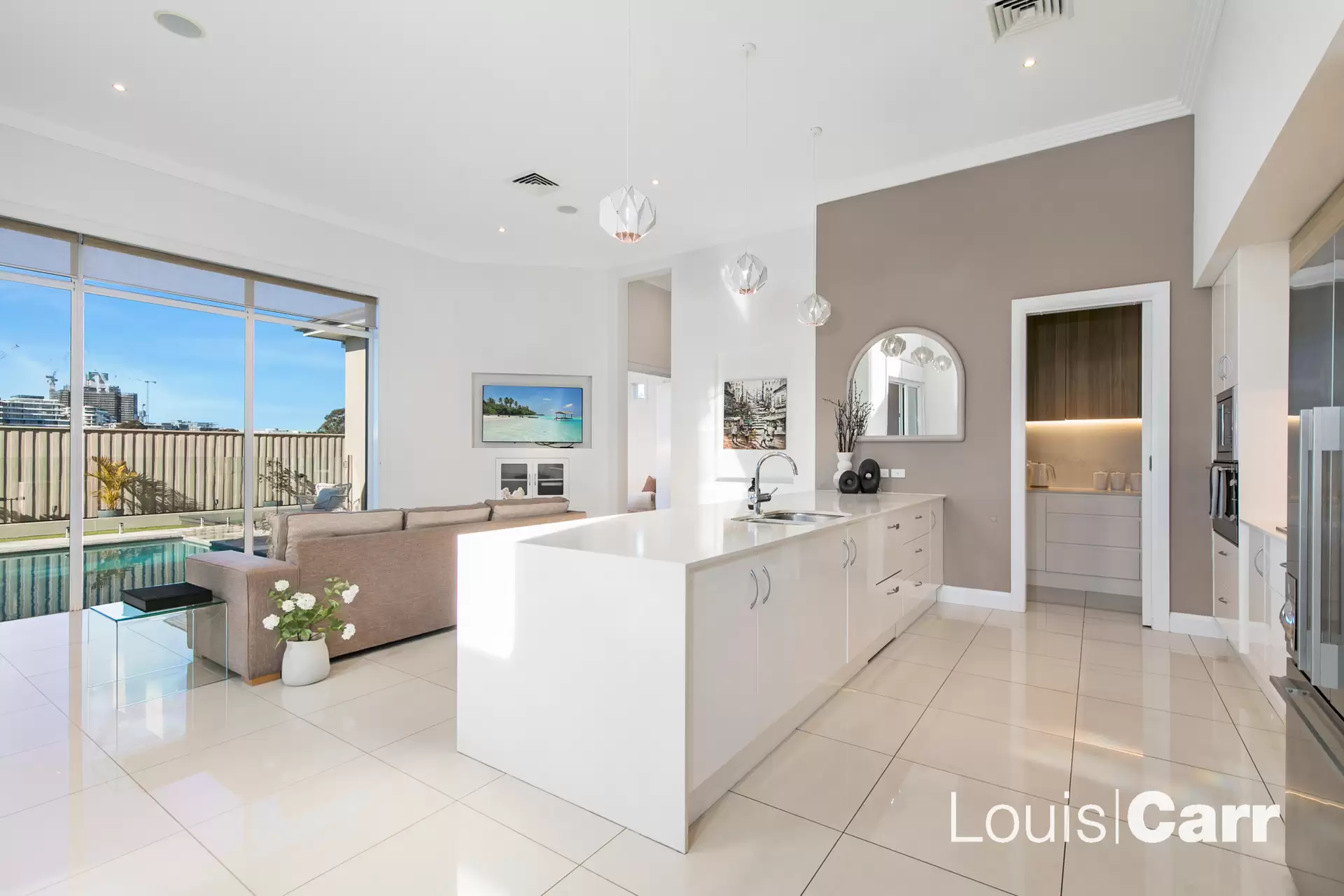 85 Wallace St, Chermside QLD, Chermside - Thumbnail 4