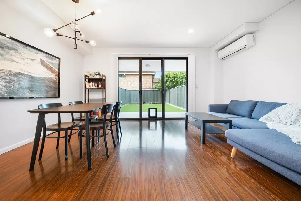 7/1 Louis Street, Granville, Granville - Image 1