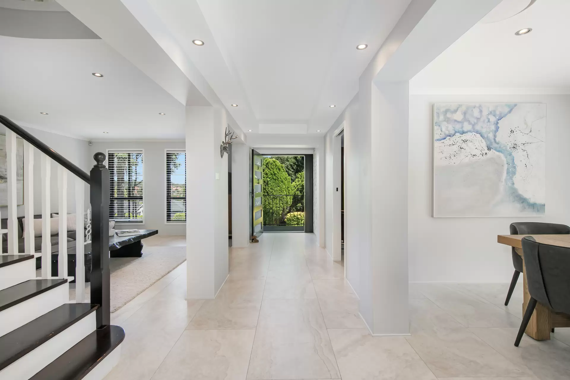 37 Roslyn Place, Cherrybrook NSW, Cherrybrook - Thumbnail 2
