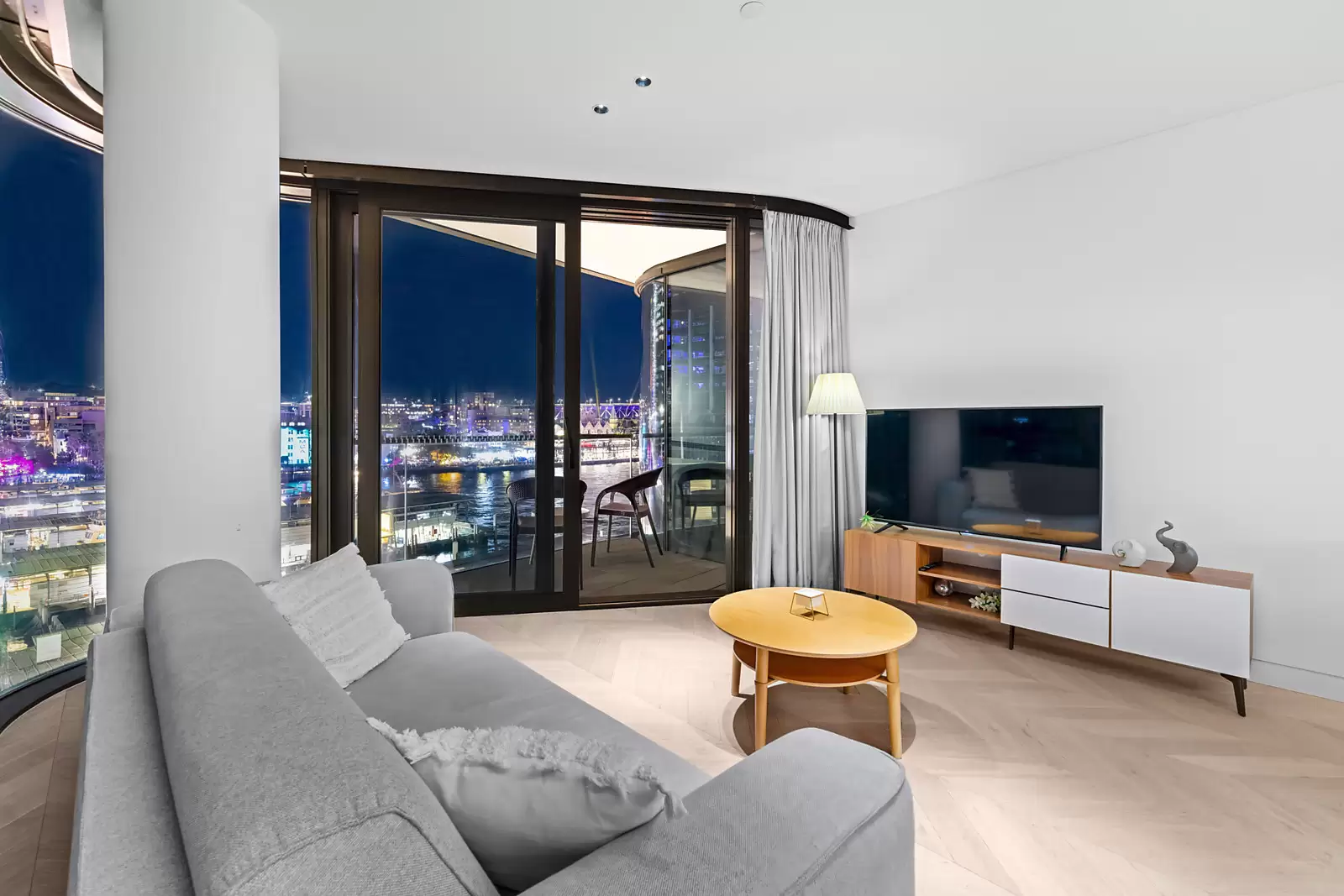707/71 Macquarie Street, Sydney, Karana Downs - Thumbnail 2
