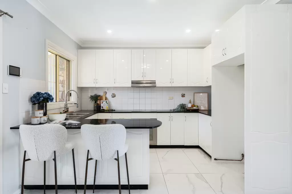 319 Monaco Street, Broadbeach Waters, QLD, 4218, Broadbeach Waters - Thumbnail 4