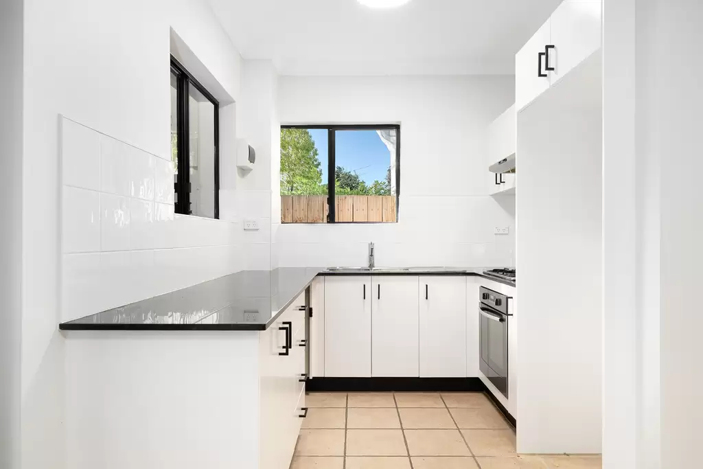 1/48-50 Courallie Avenue, Homebush West, Kensington - Thumbnail 2