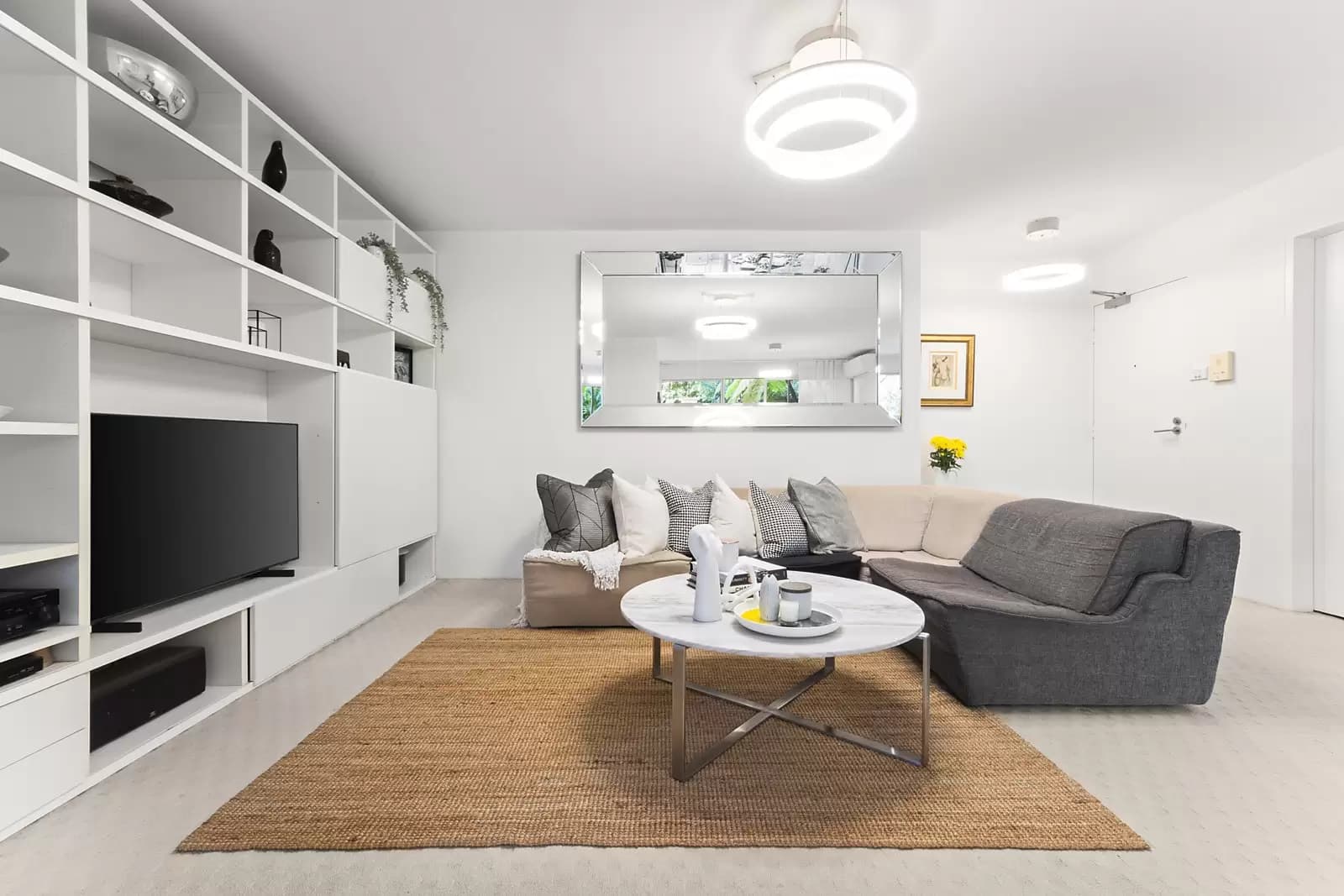1/54 Darling Point Road, Darling Point, Darling Point - Thumbnail 2