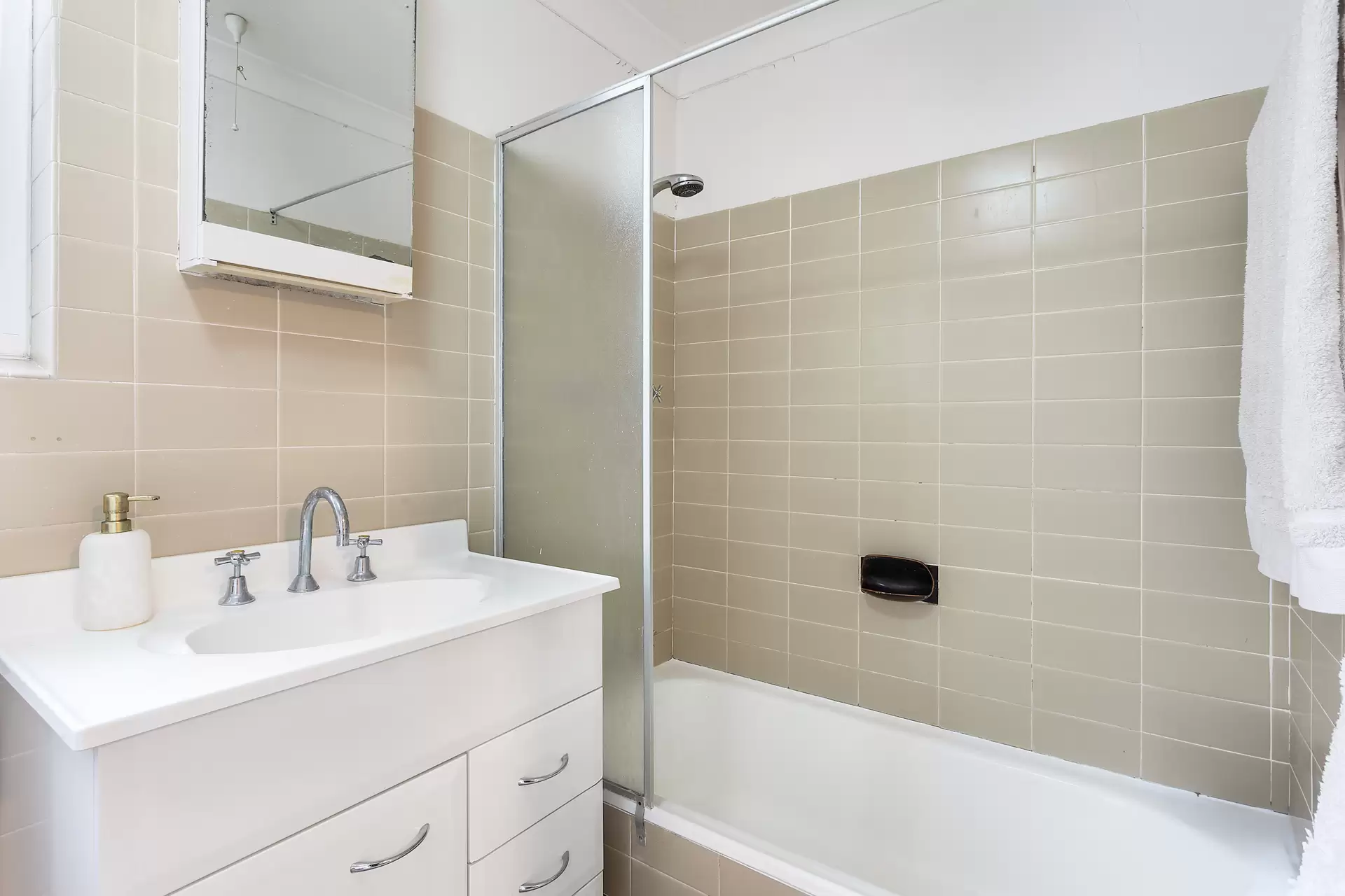 15/7 Don Juan Avenue, Randwick, Indooroopilly - Thumbnail 5