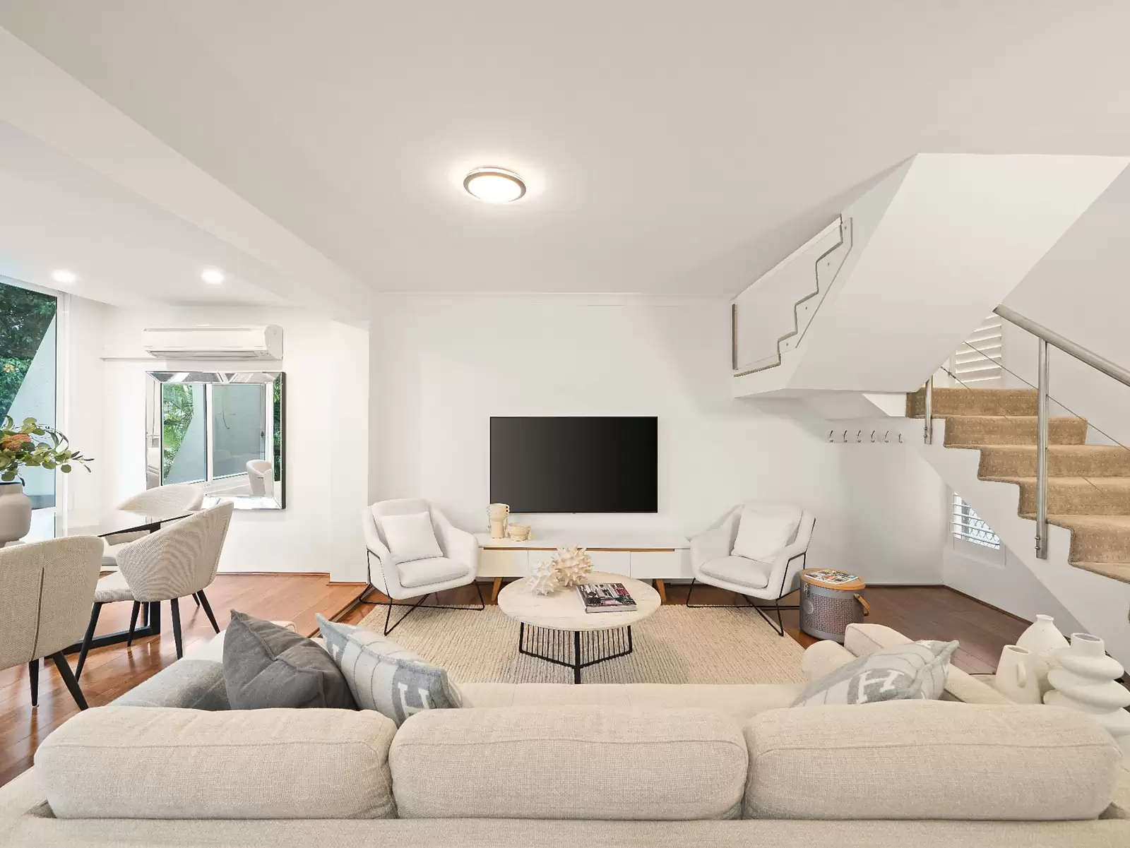 11/317 Edgecliff Road, Woollahra, Frankston - Thumbnail 2