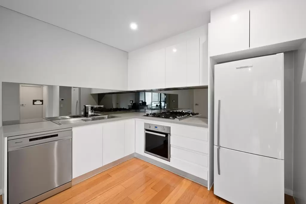 7/50 Loftus Crescent, Homebush, Bronte - Thumbnail 2