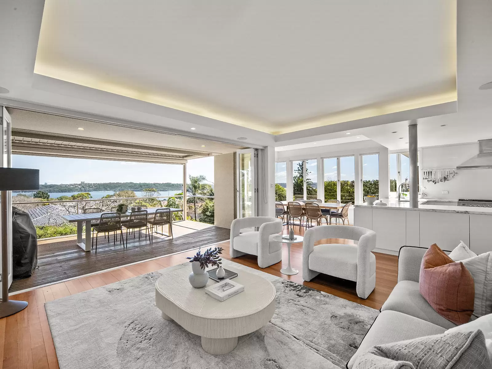 6/70 Henrietta Street, Waverley, Kenmore - Thumbnail 2