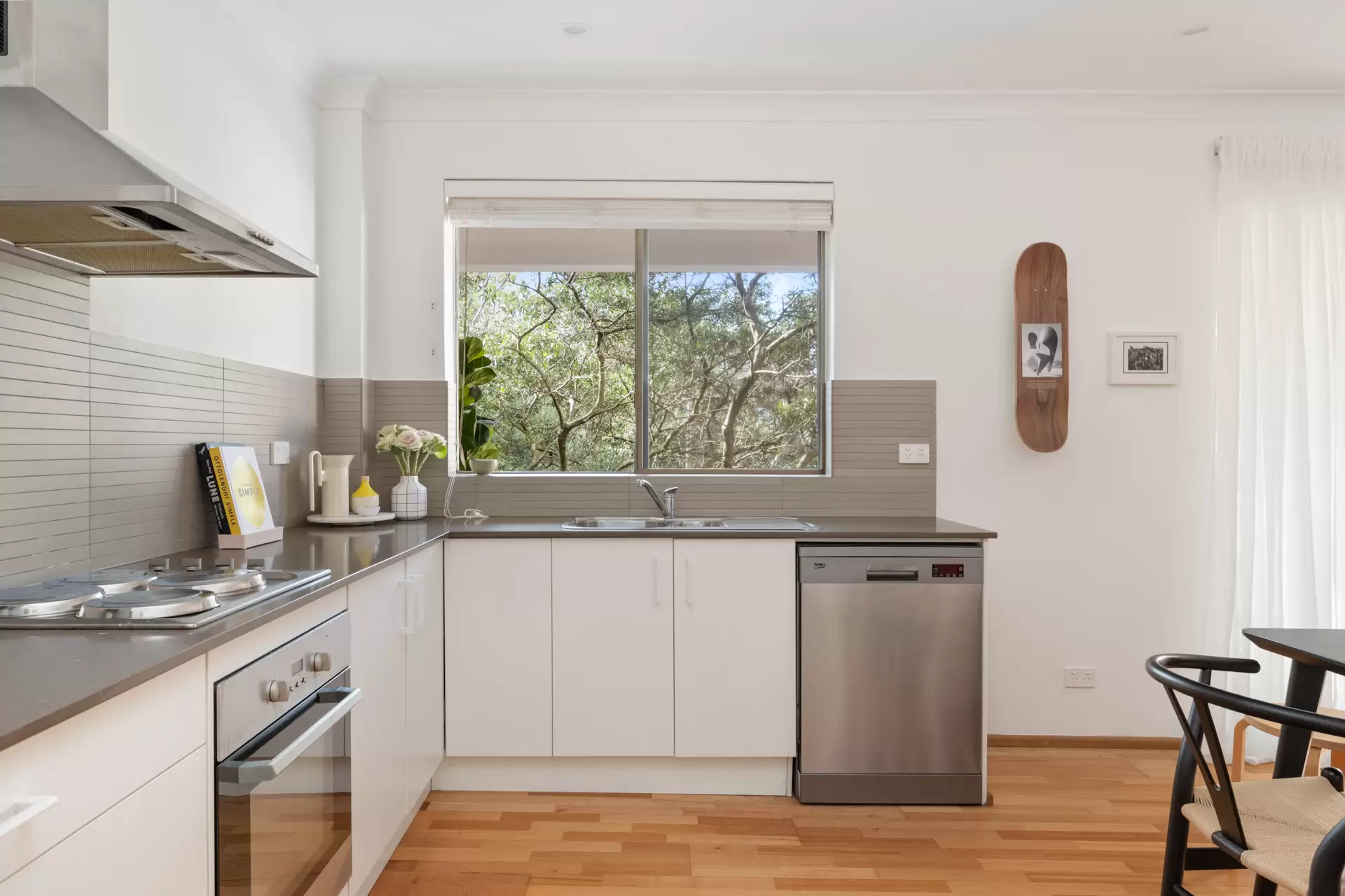 8/49 Albion Street, Waverley, Chelmer - Thumbnail 4