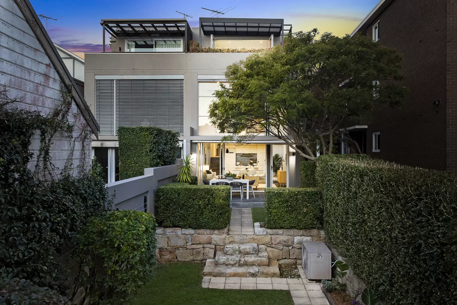 6/129 Boundary Street, Clovelly, Mount Ommaney - Thumbnail 2