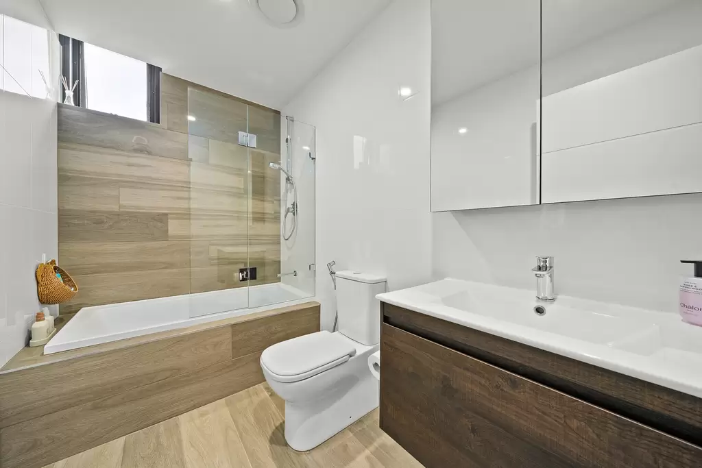 2/139 Carrington Road, Coogee, Burrum Heads - Thumbnail 4