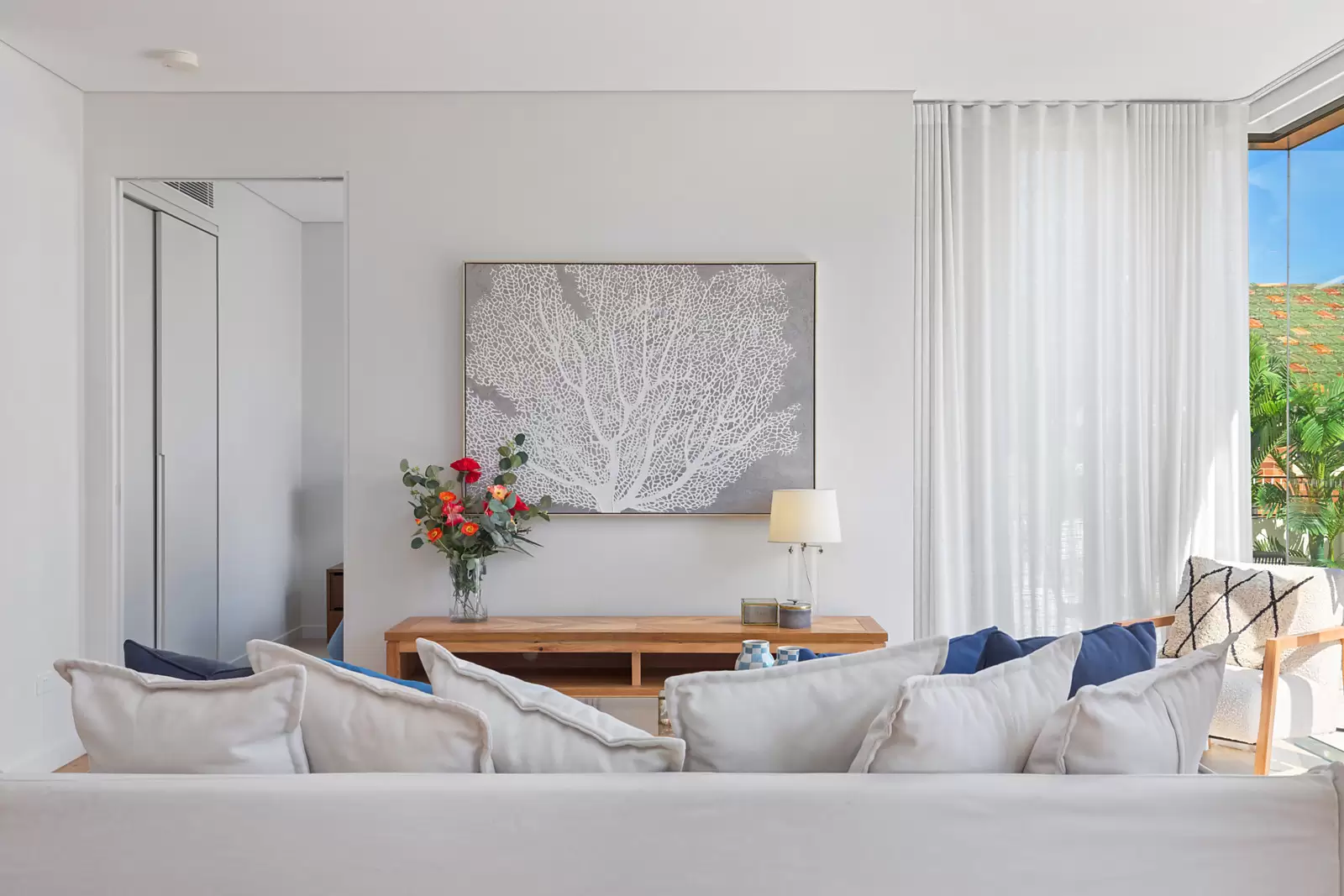 305/105 Wellington Street, Bondi Beach, Bellbowrie - Thumbnail 2