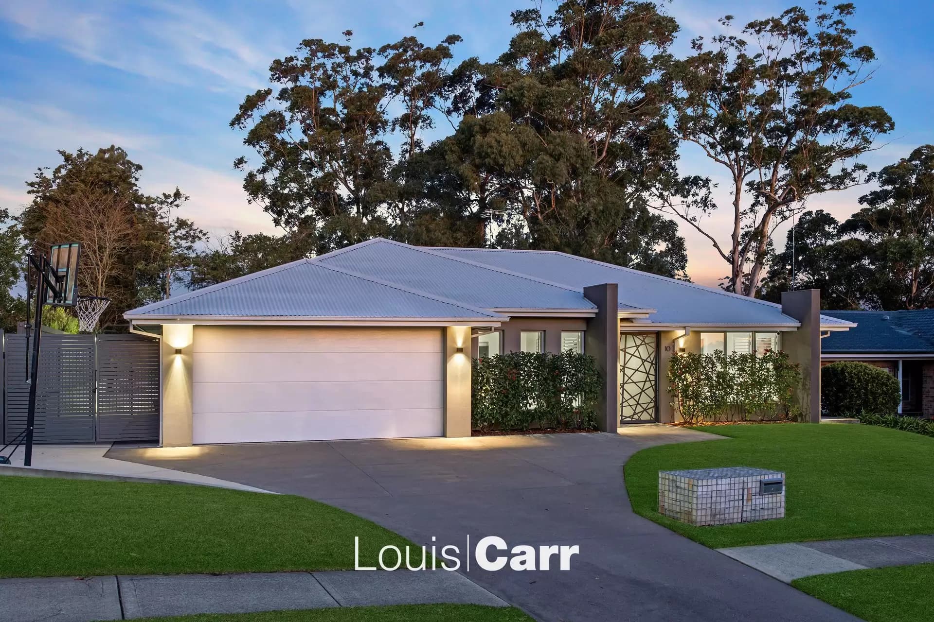 10 Gooraway Drive Castle Hill, Sadleir - Image 1