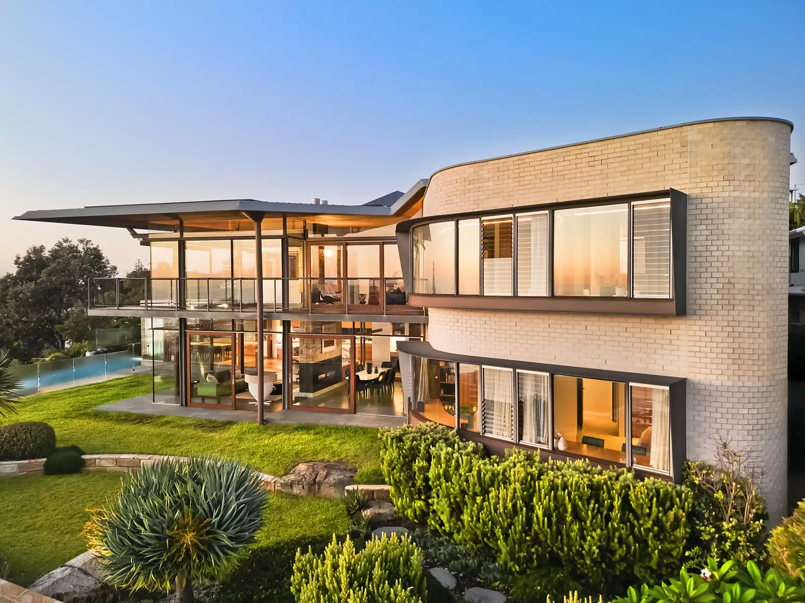 2/137 Raglan Street, Pullenvale - Thumbnail 2