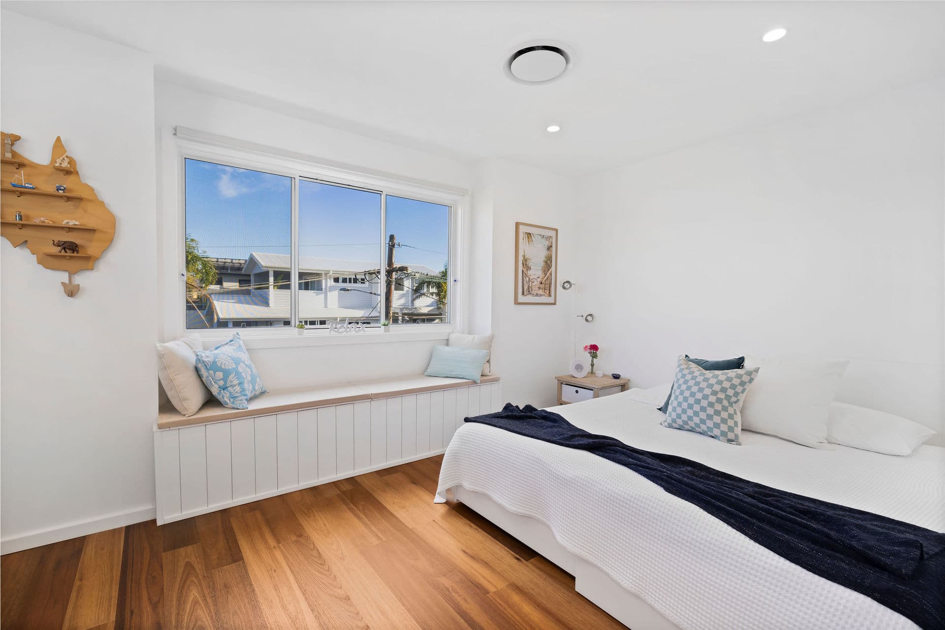 27 Christopher Place, Sinnamon Park - Thumbnail 6