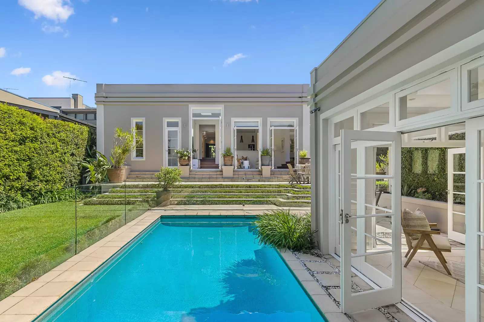 3/5 Glebe Street, Randwick, Sinnamon Park - Thumbnail 2