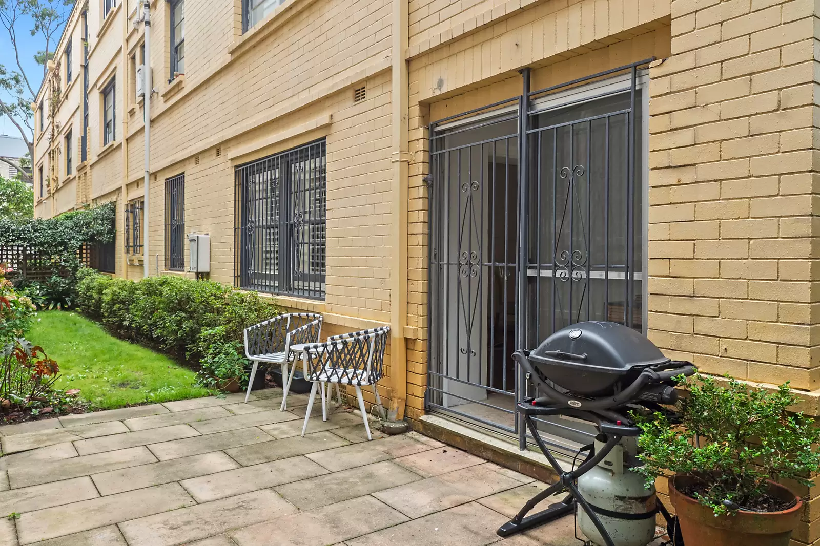 2/24 Cooper Street, Double Bay, Bundamba - Thumbnail 7