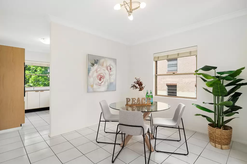 10/247E Burwood Road, Concord, Bronte - Thumbnail 3