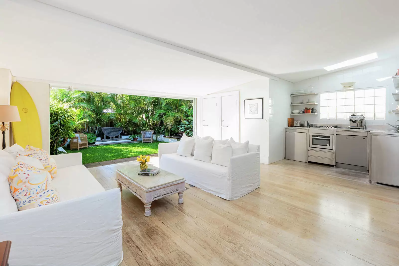 69 Nandi Avenue, Frenchs Forest, Frenchs Forest - Thumbnail 2