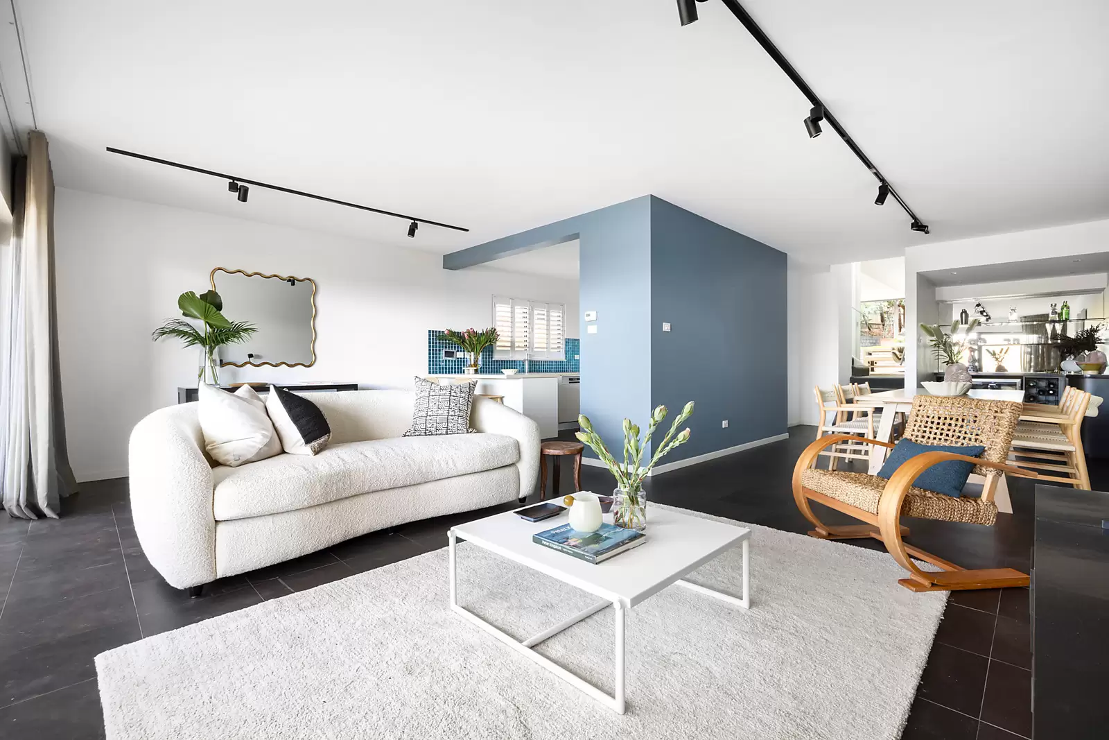 3/3-5 Goodwood Street, Kensington, Graceville - Thumbnail 3