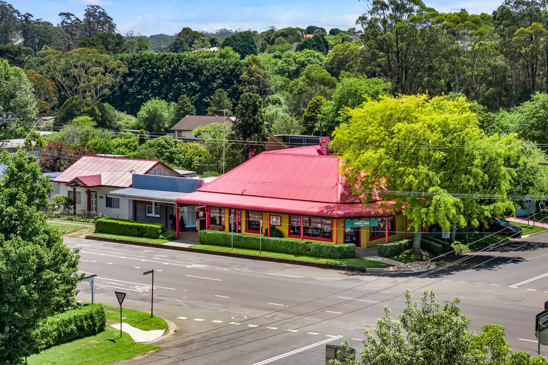 1/90 Thames Street, Box Hill, VIC, Chapel Hill - Thumbnail 3