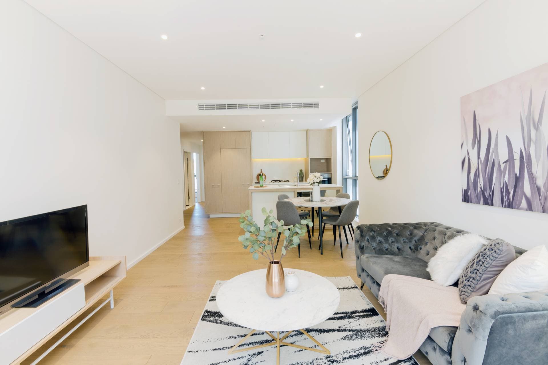 1052, 1 Steam Mill Lane, Haymarket - Thumbnail 5