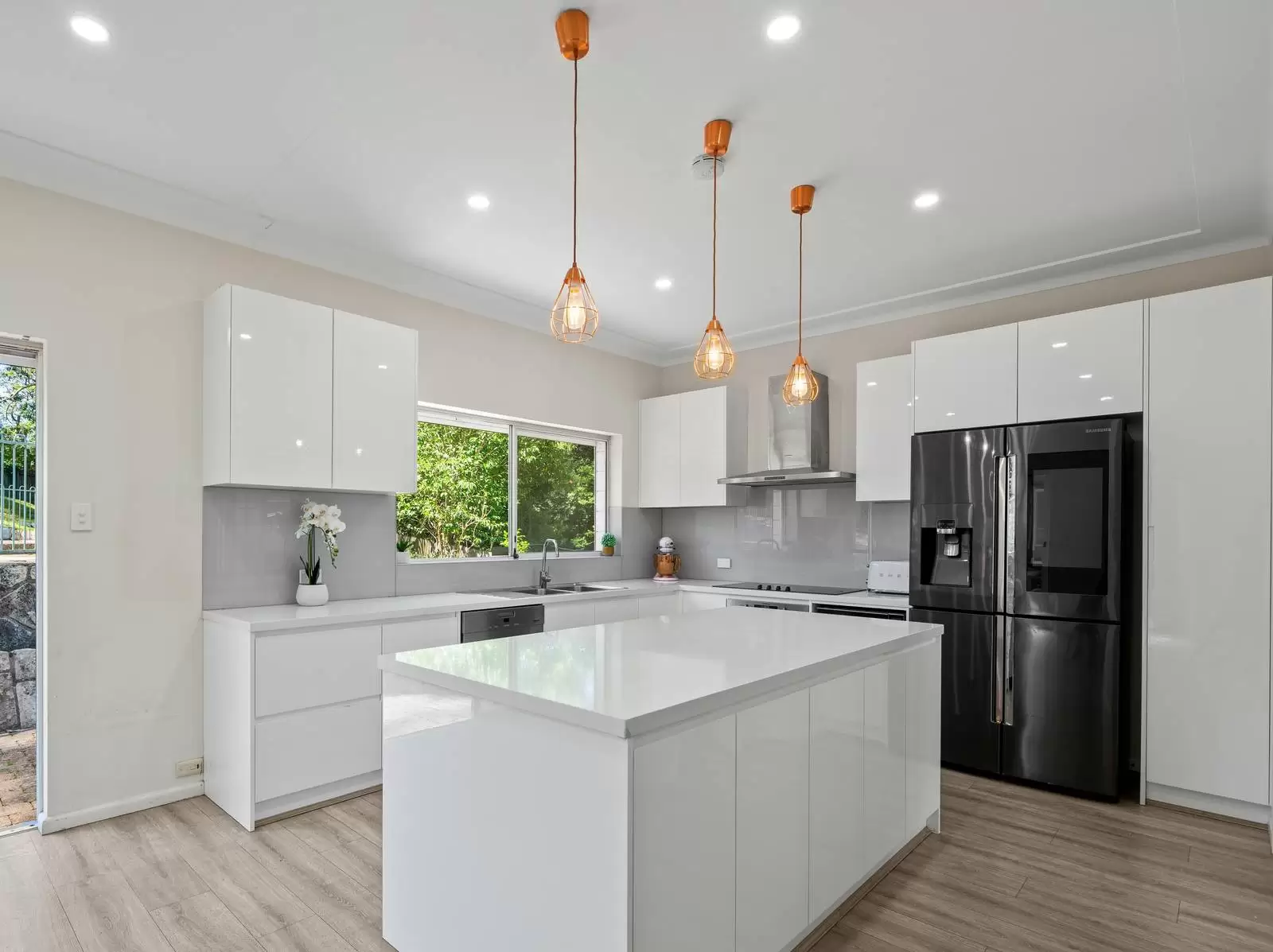 12/7-17 Cook  Road, Centennial Park, Kenmore - Thumbnail 2