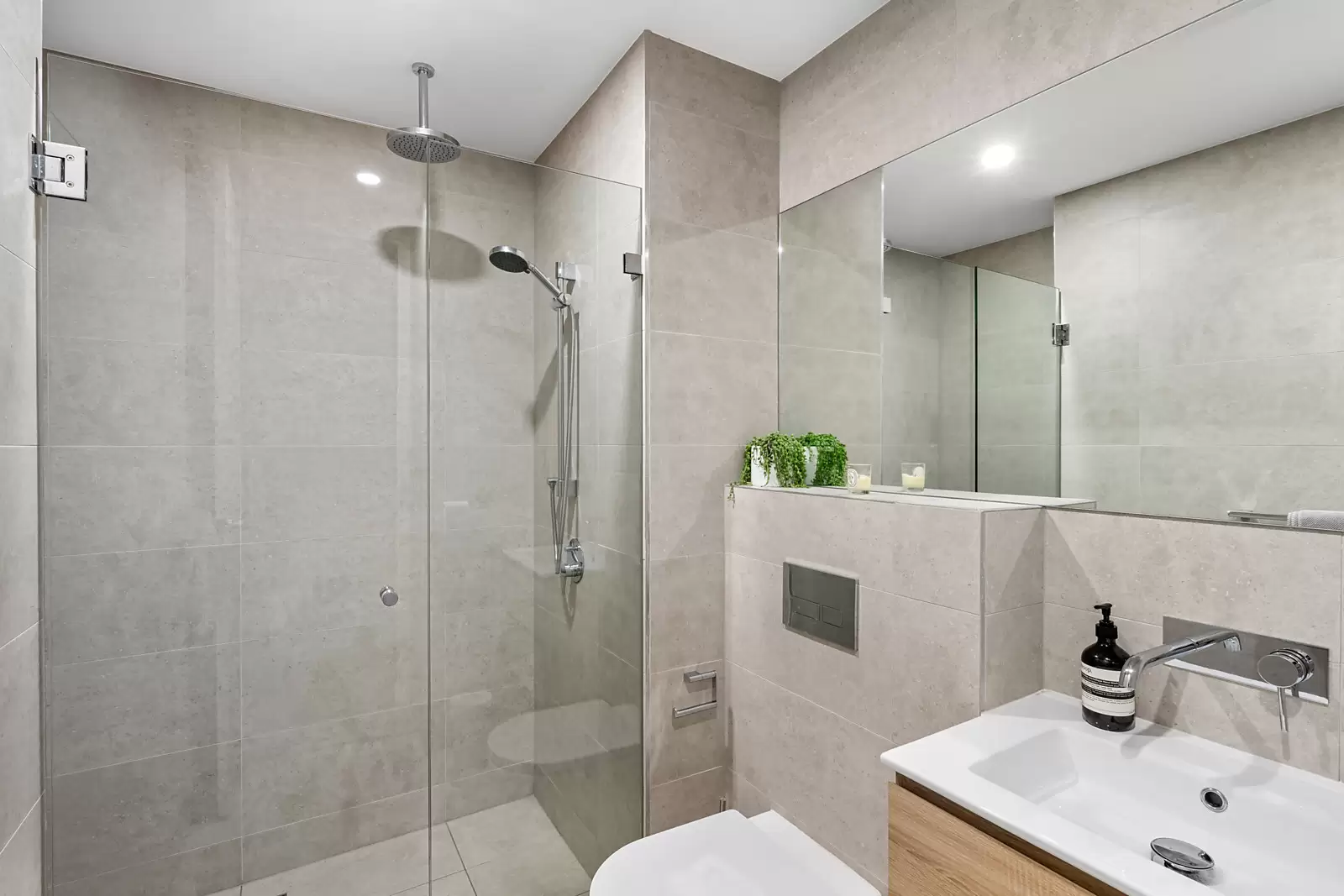 1/69 Beverley Street, Doncaster East, VIC, Doncaster East - Thumbnail 8