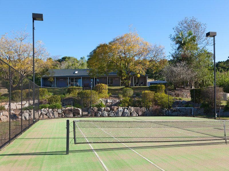 80 Upper Brookfield Road, Brookfield - Image 1