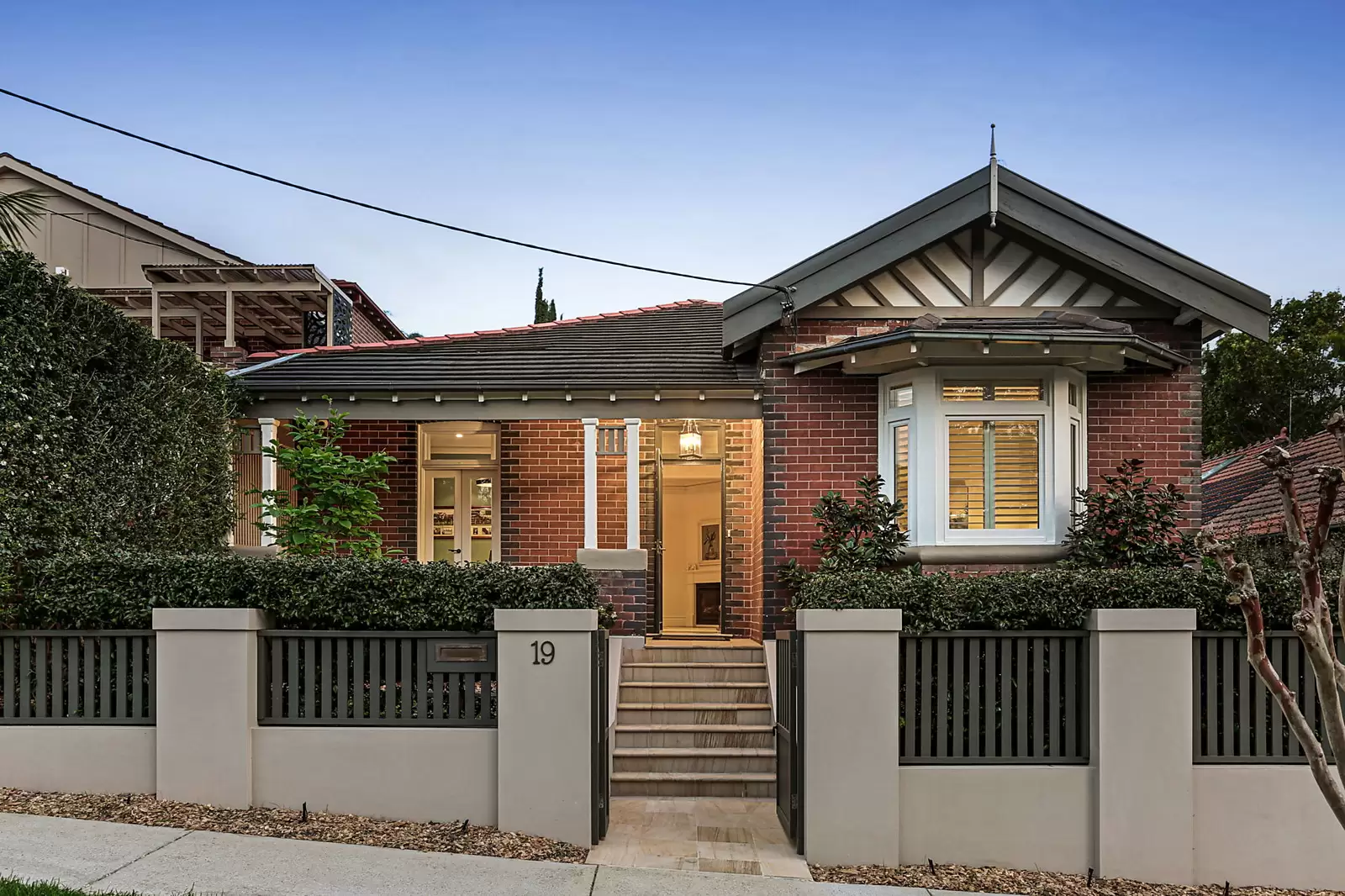 1 Lindsay Way, Brookfield - Thumbnail 2