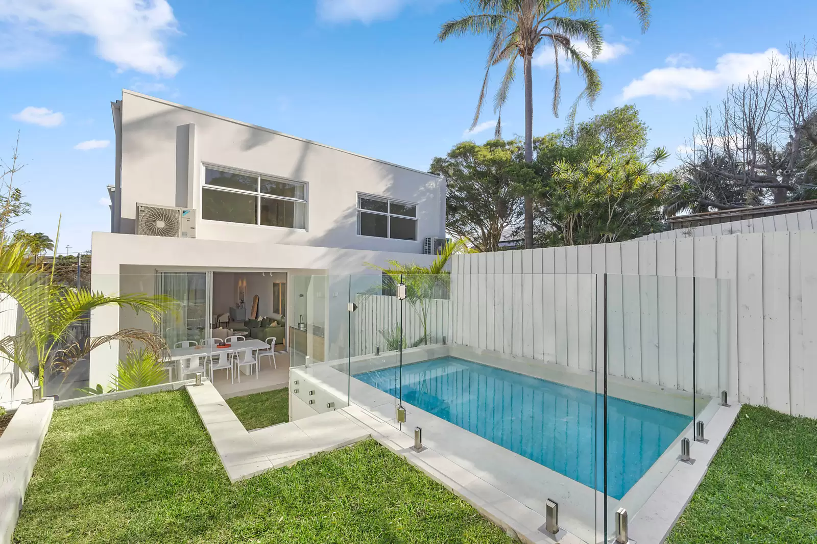 12 Rebecca Street, Chapel Hill - Thumbnail 3