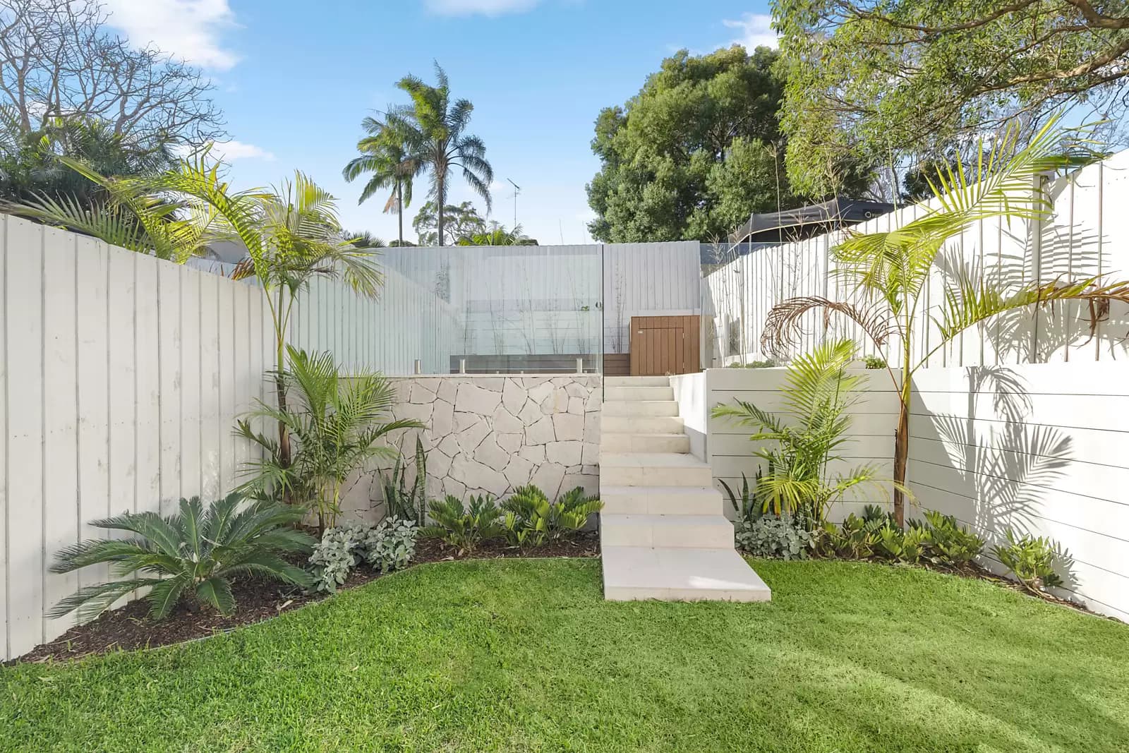 12 Rebecca Street, Chapel Hill - Thumbnail 5
