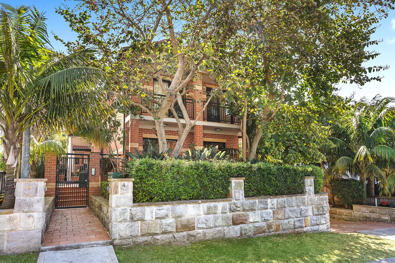 2/4 Beach Street, Clovelly, Pullenvale - Thumbnail 7