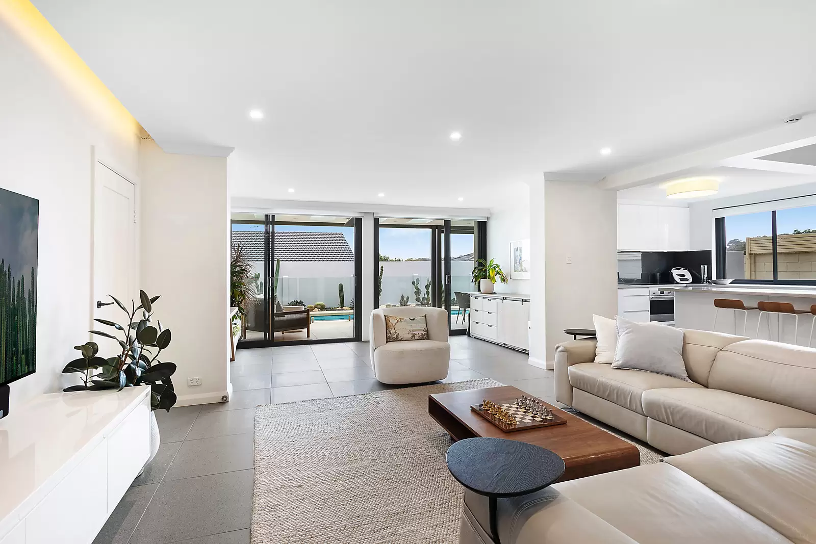 2308/184 Grey Street, Paddington - Image 1