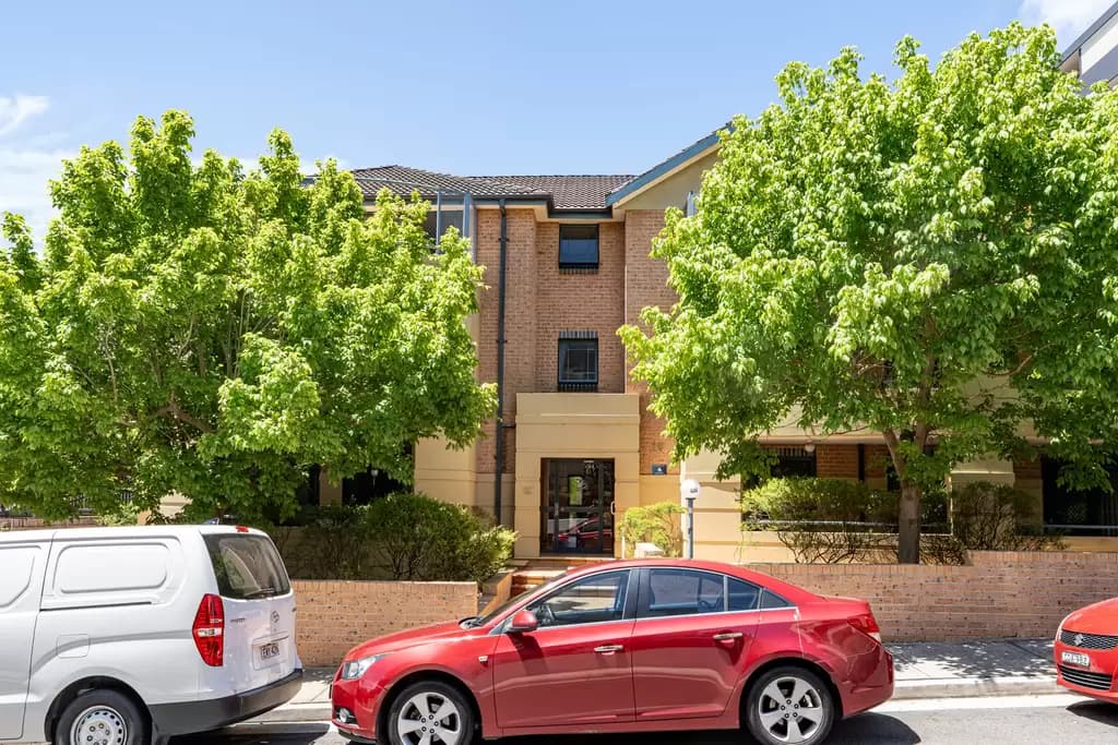 1/22 Manion Avenue, Rose Bay, Mount Isa - Image 1