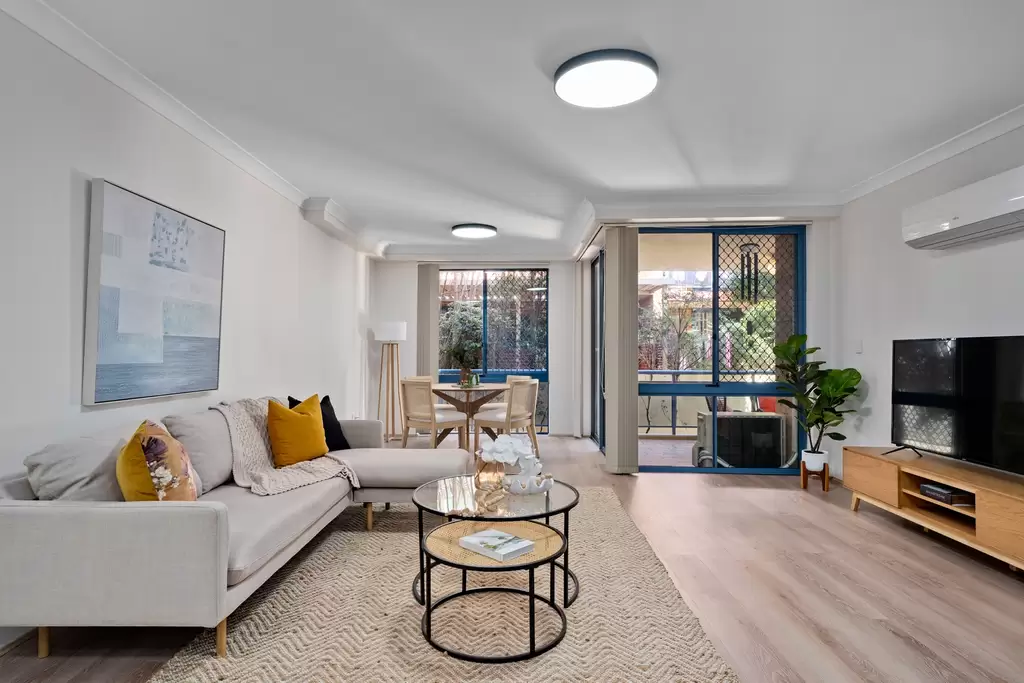 5/62 Blair Street, North Bondi, Venus Bay - Image 1