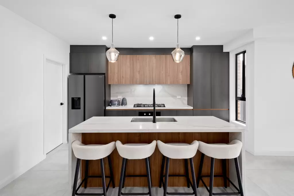 4/94 Warners Avenue, Bondi Beach, Bondi Beach - Image 1