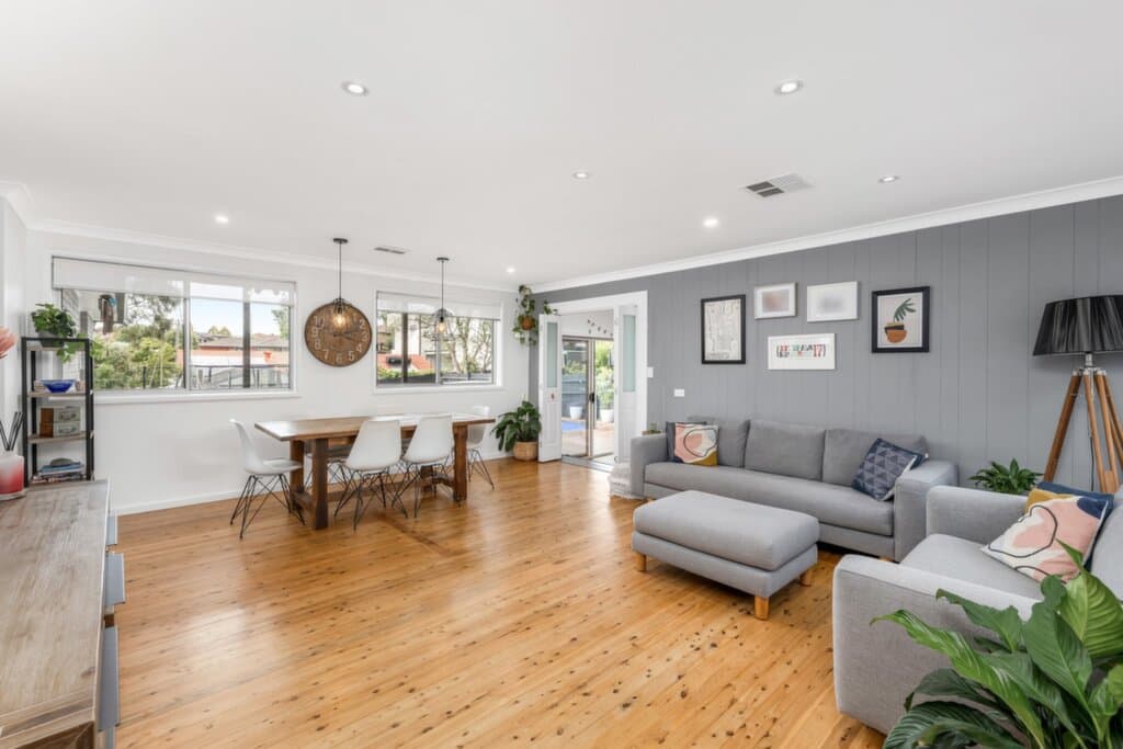 2/4 Heritage Rise, Riverside, Riverside - Thumbnail 3