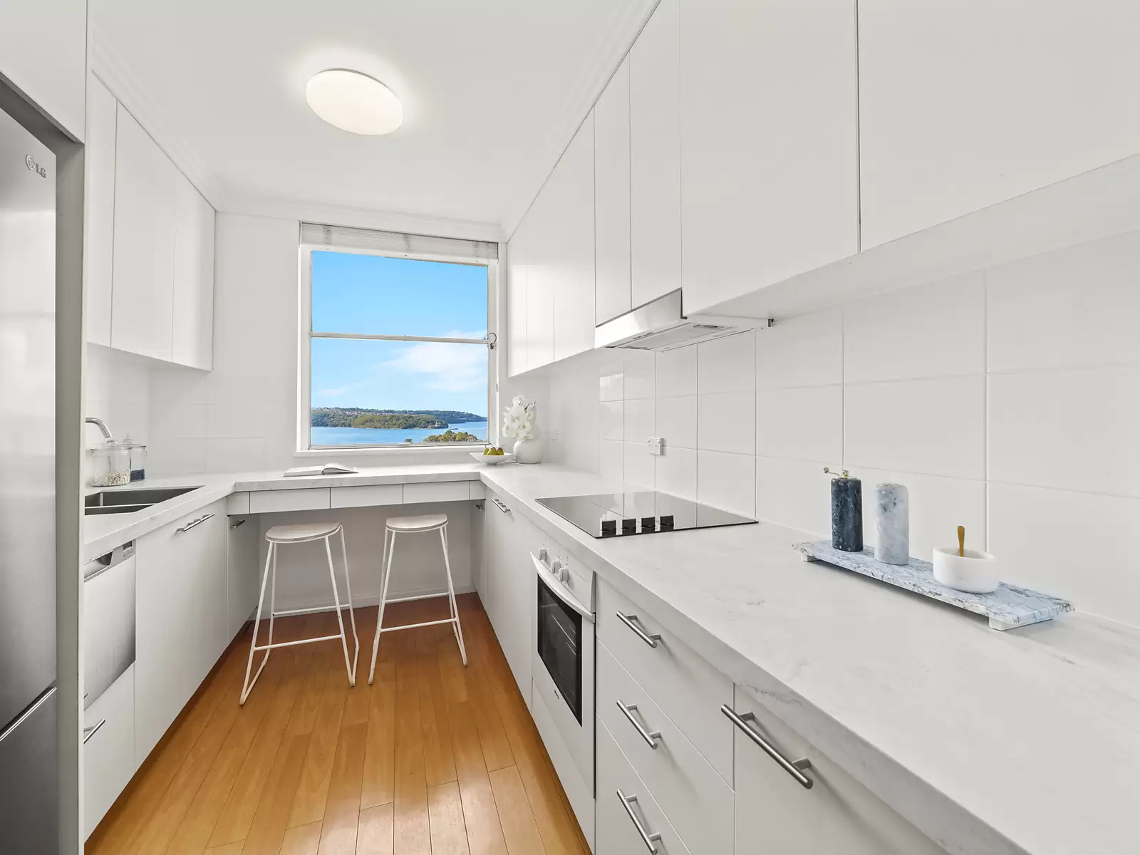 2503E/888 Collins Street, Docklands, VIC, Docklands - Thumbnail 7