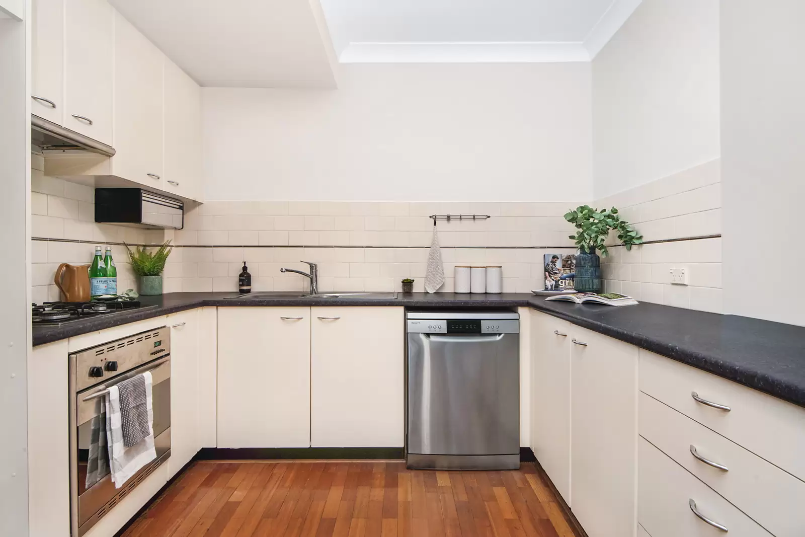21/6-8 Northwood Street, Camperdown, Pullenvale - Thumbnail 8