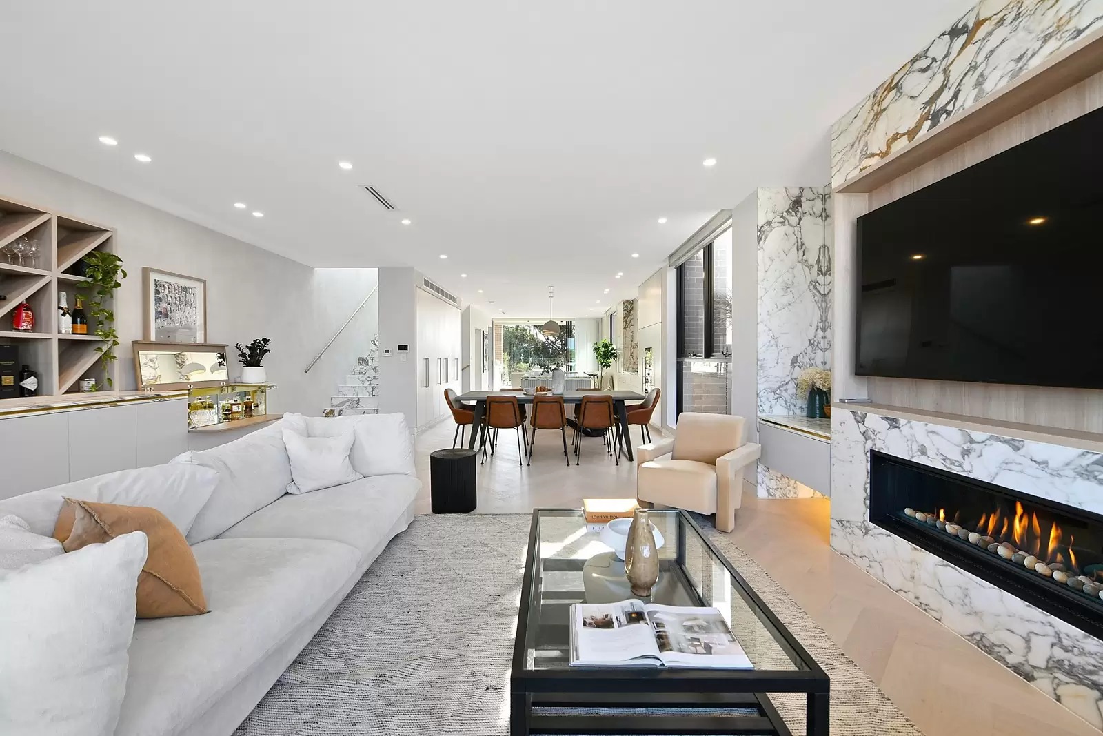 2-4/41  Bent Street, Altona, Altona - Thumbnail 3