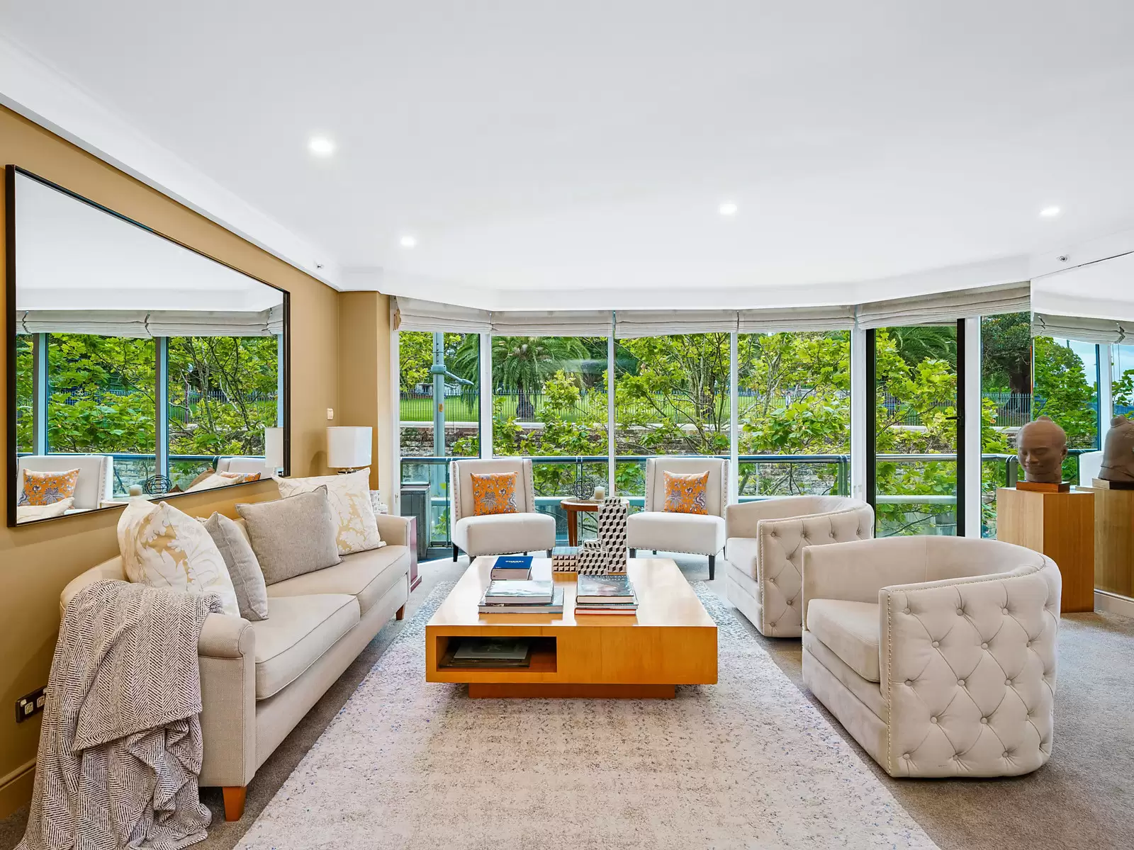 24/1 Macquarie Street, Sydney, Fig Tree Pocket - Thumbnail 3