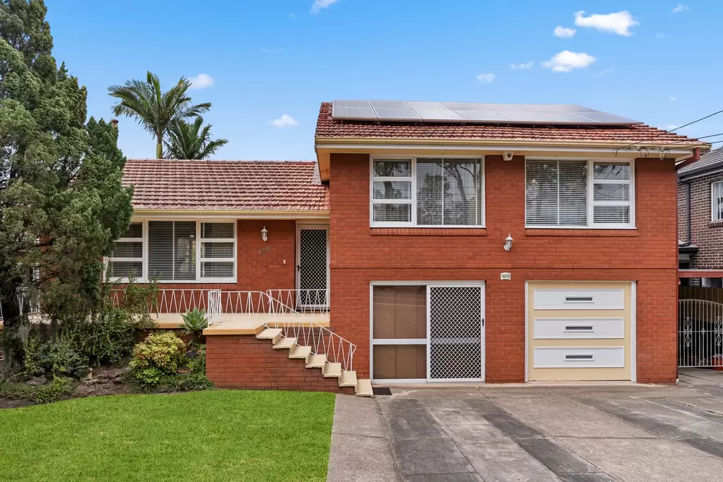 30/2 Gerard Street, Mount Isa - Image 1